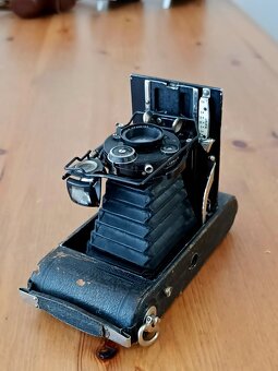 Historický fotoaparát VOIGTLANDER (Skopar 4,5/8,3) - 1930 - 3