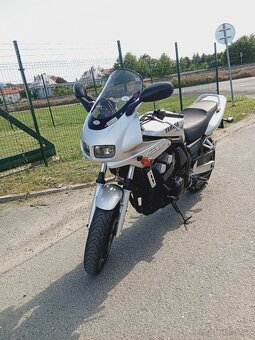 Yamaha Fazer 600 - 3