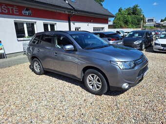 Mitsubishi Outlander 2.2 Di-d 110KW 4x4, Tažné, S.Kniha, ČR - 3