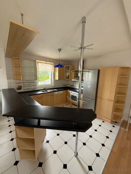 Kuchyňská linka se spotřebiči - 3