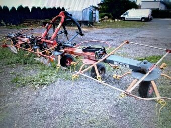 Pracovní stroj obraceč sena a píce Rozmital RAVAK OZ-676 - 3