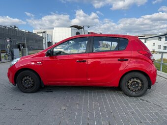 Hyundai i20 1.2i 57 kW + LPG, r. 2011, 121 666 km - 3