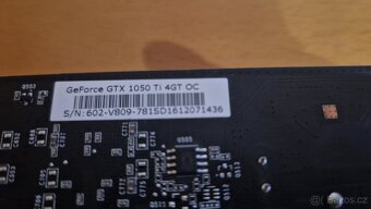 Grafické karty PCI-E plně funkční - 3