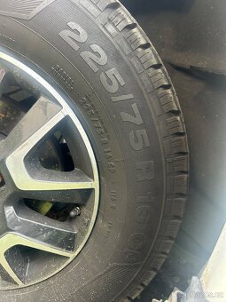 Pneu Continental 225/75 R16CP - 3