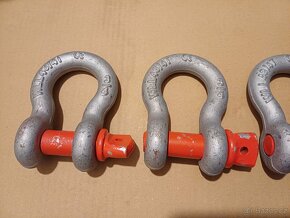 Prodám nové spojovací třmeny - 3