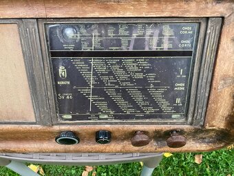 Starožitné retro rádio magnadyne - 3