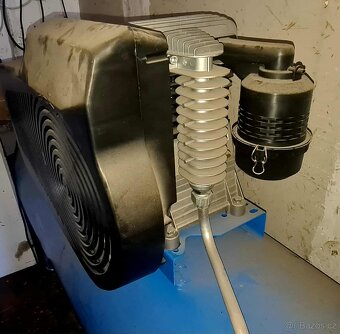 Kompresor ABAC - Dvoustupňový Professional B6000-500 FT - 3