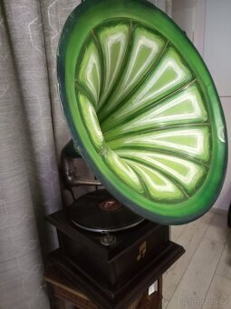 Gramofon s troubou - 3