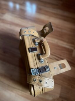 KOŽENÝ KUFR RETRO - 3