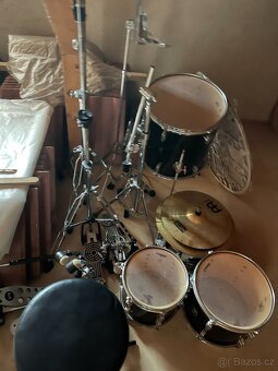 Prodám bicí soupravu Sonor - 3