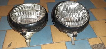 ŠKODA, TATRA, PRAGA a další vozidla asi nepoužité světla - 3