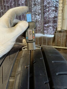 2 letní pneu 225/45R17 - 3