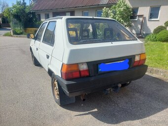 Škoda favorit - 3