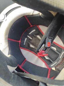 Prodám zánovní otevřenou helmu na enduro zn. MT - 3