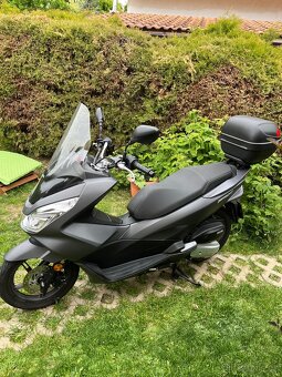 Honda PCX 125, 2016, POUZE 10000km, nová STK - 3
