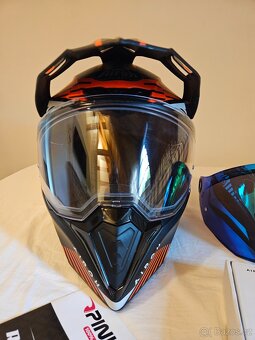 Helma AIROH COMMANDER - 3