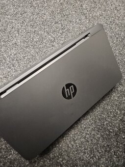 Nová mobilní barevná tiskárna HP OfficeJet 202 - 3