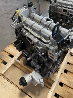 Ford Transit / Custom Motor 2.0 ECOBLUE 77-125 kW GO skladem - 3