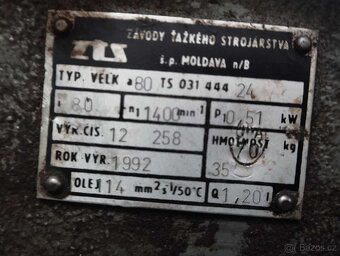 Převodovka 1:80 s elektromotorem 0,51 kW, na prodej 4 kusy - 3