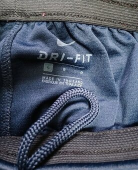 Kraťasy nike originál - 3