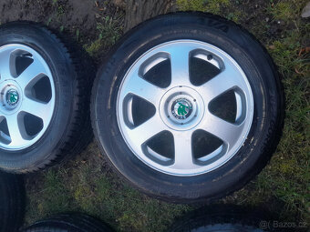 Alu disky včetně pneu 205/60 R15 Sava 5ks - 3