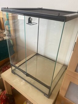 Terárium vertikální (60x45x45)+ Dvojita Lampa+tepelný kabel - 3