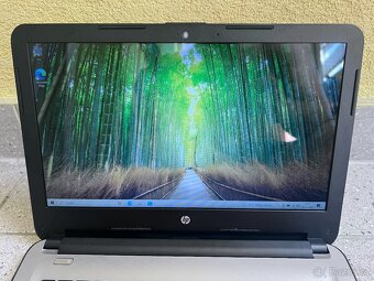 HP 14 / Celeron N3050 / 2GB RAM / 32GB Flash / 14" - 3