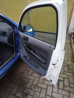 Fabia 1 bílé dveře - 3