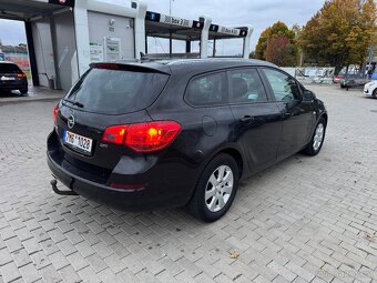 Opel Astra 2,0CDTi 118kW, servisní kniha - 3