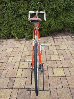 Kolo Favorit F12 z roku 1963 - 3