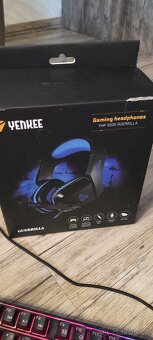 Prodám herní klávesnici a sluchátka - 3