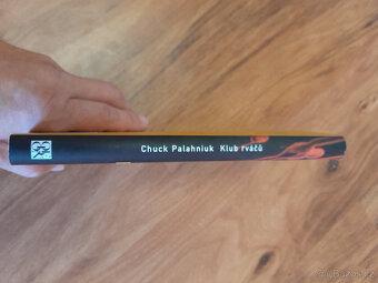 Legendární kniha Chucka Palahniuka, Klub rváčů - 3
