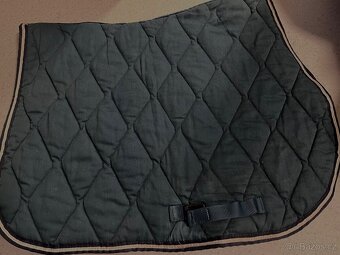 Fouganza podsedlová dečka tmavě zelená - 3