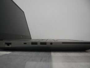 HP ZbooK FURY 15 G8 i7 32GB 1TB Záruka Nové - 3
