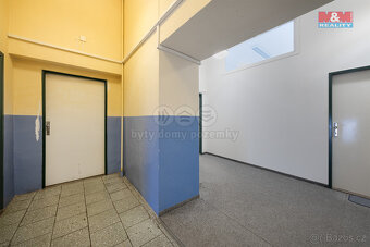 Pronájem kanceláře, 18 m², Louny, ul. Mírové náměstí - 3