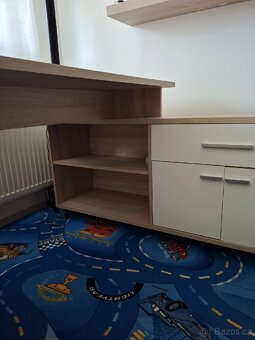 Psací stůl s úložným prostorem - 3