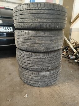 Pneu 265/45 r21 - 3