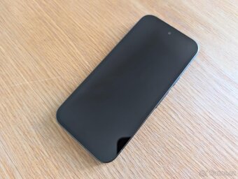 Chytrý telefon Google Pixel 9a - 3