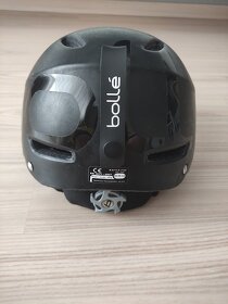 Lyžařské helmy Bollé a Giro - 3
