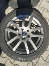 205/55 R16 zimni na 16X6 1/2J ET 45 - 3