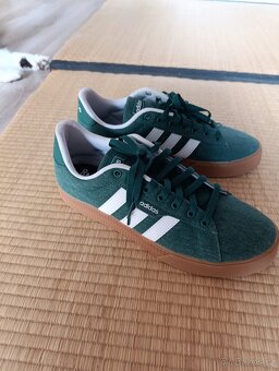 úplně nové Adidas, velikost 44 - 3