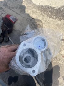 Mitsubishi Pajero / galant vodní pumpa s kódem PA776 - 3