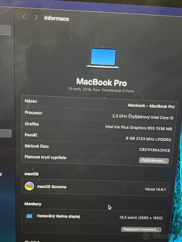 MacBook Pro 13,3" Touch Bar 256GB vesmírně šedý (2018) - 3
