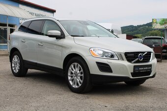 Volvo XC60 2,4 D4 ČR,AUTOMAT,4X4,SUMMUM,2012 - 3