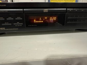 JVC XL-V152 - CD přehrávač - 3