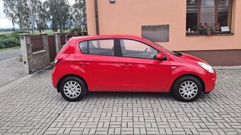 Hyundai i20, 1.2i / 1.MAJITEL ČR - 3