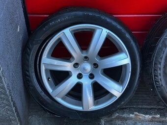 Original ALU kola VW Dynamic 18" 7,5J ET40 + 235/50/R18 - 3