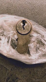 Prodám oboustraní cylindrickou vložku FAB 2 - 3