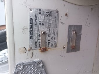 Motorový člun Quiksilver - 3