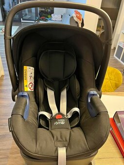 Autosedačka vajíčko Britax 360 0-15M - 3